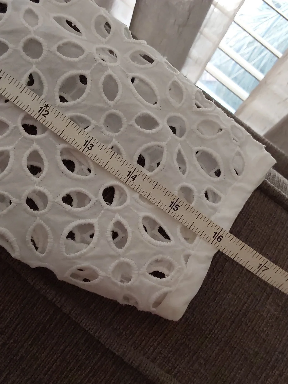 J Crew White Eyelet Dress  Size S Hidden Pockets - Picture 10 of 10